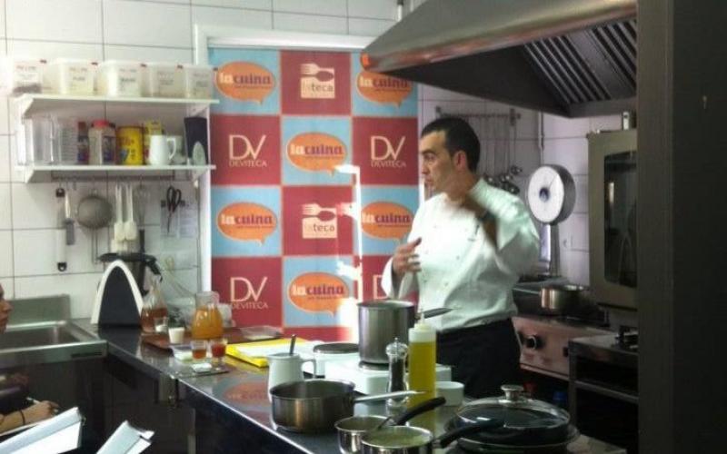 “Tardes de cocina” – La cocina y el vino Showcooking de producto local Deviteca